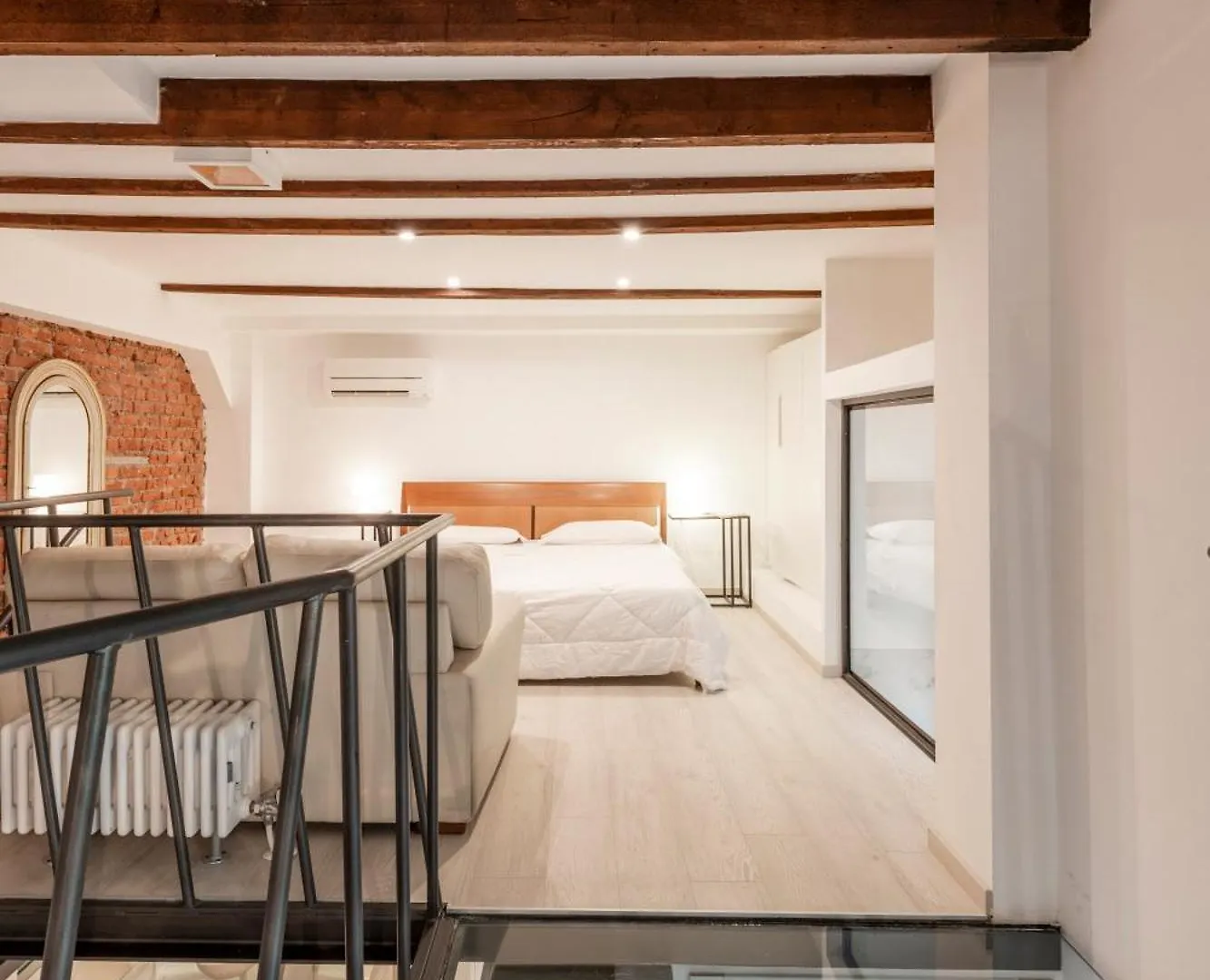 Loft Di Charme Nel Quartiere Isola - Milano Lägenhet