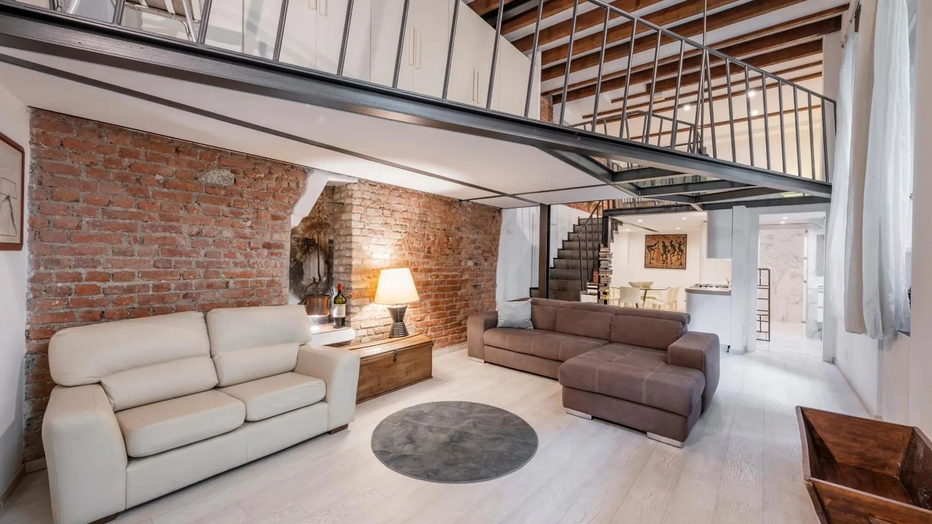 Loft Di Charme Nel Quartiere Isola - Milano Lägenhet